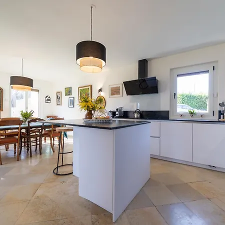 Chez Nelly - Avec Vue Imprenable فيلة ديوليفي